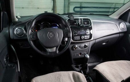 Renault Logan II, 2014 год, 549 000 рублей, 6 фотография
