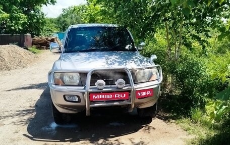 Mitsubishi Pajero III рестайлинг, 2000 год, 900 000 рублей, 2 фотография