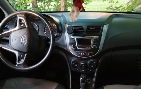 Hyundai Solaris II рестайлинг, 2014 год, 780 000 рублей, 12 фотография