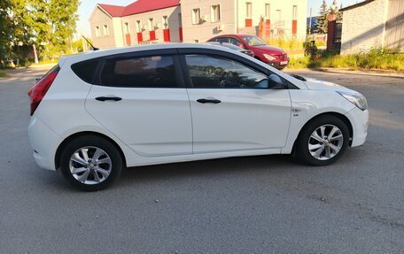 Hyundai Solaris II рестайлинг, 2014 год, 780 000 рублей, 11 фотография