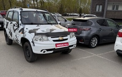 Chevrolet Niva I рестайлинг, 2010 год, 340 000 рублей, 1 фотография
