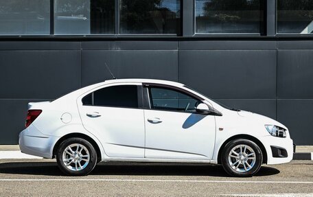 Chevrolet Aveo III, 2015 год, 954 000 рублей, 5 фотография