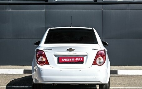 Chevrolet Aveo III, 2015 год, 954 000 рублей, 4 фотография