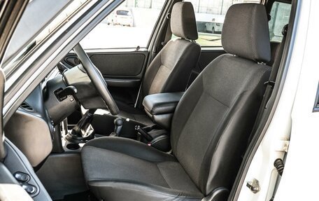 Chevrolet Niva I рестайлинг, 2016 год, 799 000 рублей, 10 фотография