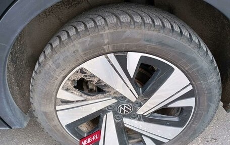Volkswagen Tiguan II, 2023 год, 3 986 700 рублей, 4 фотография
