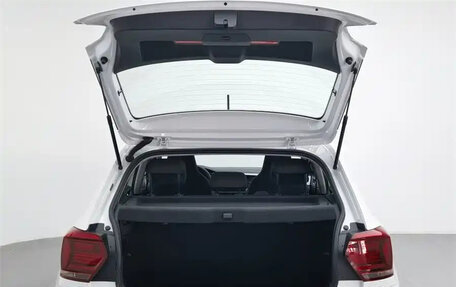 Volkswagen Polo, 2023 год, 1 499 000 рублей, 11 фотография