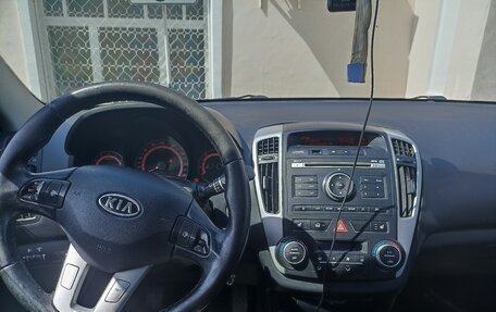 KIA cee'd I рестайлинг, 2011 год, 550 000 рублей, 7 фотография