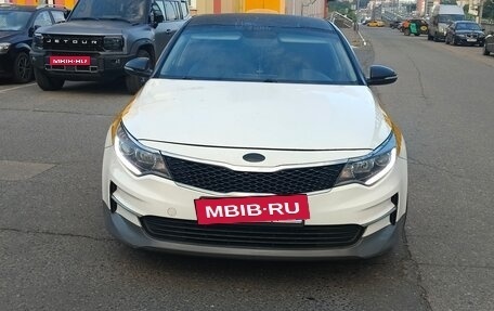 KIA Optima IV, 2017 год, 1 000 000 рублей, 7 фотография