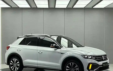 Volkswagen T-Roc I, 2022 год, 1 290 222 рублей, 4 фотография