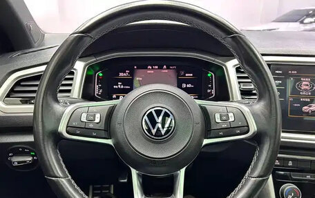 Volkswagen T-Roc I, 2022 год, 1 290 222 рублей, 11 фотография
