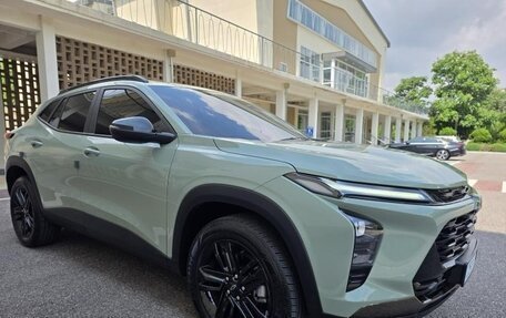 Chevrolet Trax, 2024 год, 1 920 000 рублей, 2 фотография