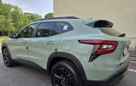 Chevrolet Trax, 2024 год, 1 920 000 рублей, 5 фотография