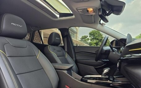 Chevrolet Trax, 2024 год, 1 920 000 рублей, 12 фотография