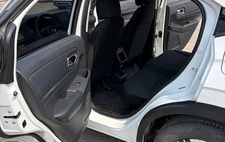 Honda Vezel, 2023 год, 1 999 000 рублей, 15 фотография