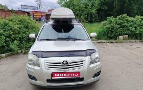 Toyota Avensis III рестайлинг, 2007 год, 870 000 рублей, 1 фотография