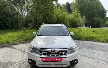 Subaru Forester, 2011 год, 1 380 000 рублей, 2 фотография