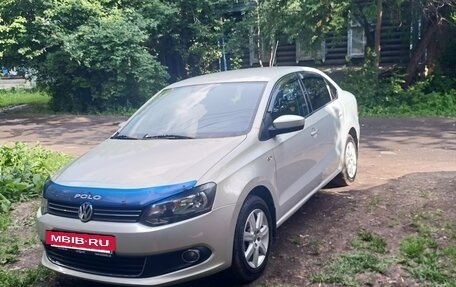 Volkswagen Polo VI (EU Market), 2012 год, 930 000 рублей, 11 фотография