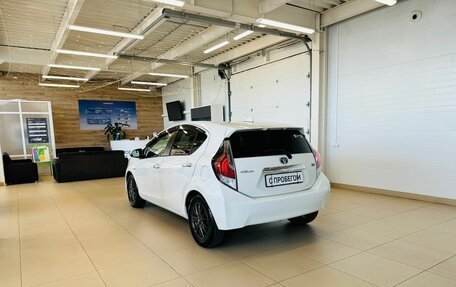 Toyota Aqua I, 2016 год, 1 179 000 рублей, 4 фотография