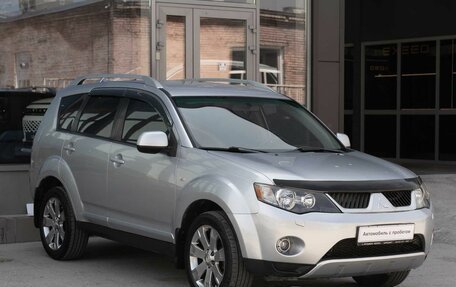 Mitsubishi Outlander III рестайлинг 3, 2008 год, 1 100 000 рублей, 3 фотография