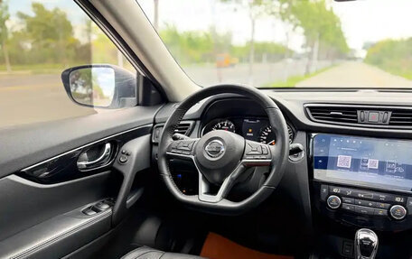 Nissan X-Trail, 2022 год, 2 024 000 рублей, 12 фотография