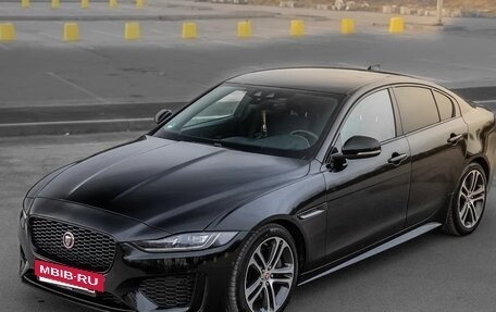 Jaguar XE I рестайлинг, 2020 год, 3 550 000 рублей, 6 фотография