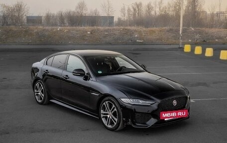 Jaguar XE I рестайлинг, 2020 год, 3 550 000 рублей, 2 фотография
