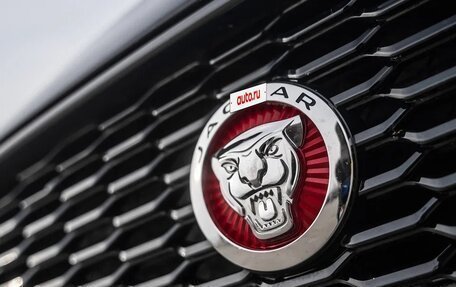 Jaguar XE I рестайлинг, 2020 год, 3 550 000 рублей, 13 фотография