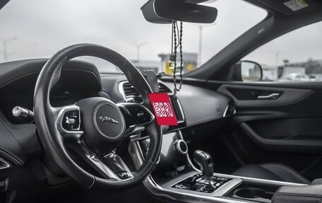 Jaguar XE I рестайлинг, 2020 год, 3 550 000 рублей, 14 фотография