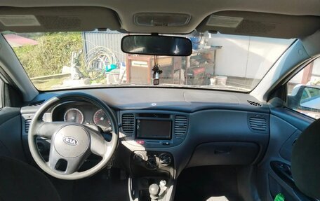 KIA Rio II, 2010 год, 400 000 рублей, 2 фотография