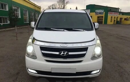 Hyundai Grand Starex Grand Starex I рестайлинг 2, 2008 год, 1 049 000 рублей, 2 фотография