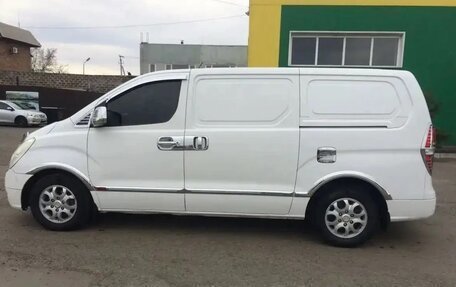 Hyundai Grand Starex Grand Starex I рестайлинг 2, 2008 год, 1 049 000 рублей, 12 фотография