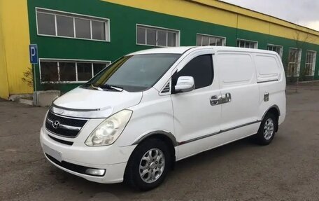 Hyundai Grand Starex Grand Starex I рестайлинг 2, 2008 год, 1 049 000 рублей, 3 фотография