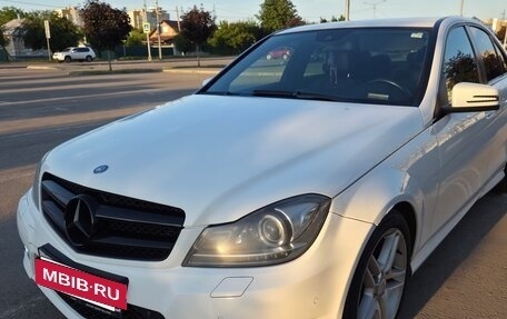 Mercedes-Benz C-Класс, 2012 год, 1 300 000 рублей, 2 фотография