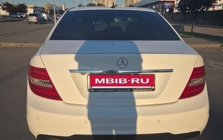Mercedes-Benz C-Класс, 2012 год, 1 300 000 рублей, 9 фотография