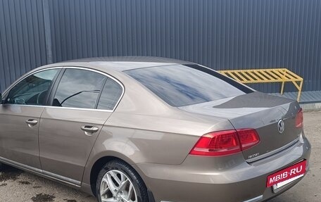 Volkswagen Passat B7, 2011 год, 800 000 рублей, 3 фотография