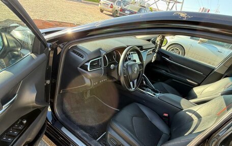 Toyota Camry, 2020 год, 3 050 000 рублей, 8 фотография