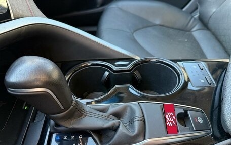 Toyota Camry, 2020 год, 3 050 000 рублей, 12 фотография