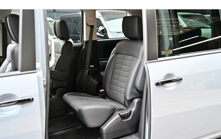 Mitsubishi Delica D:5 I, 2022 год, 2 300 000 рублей, 16 фотография