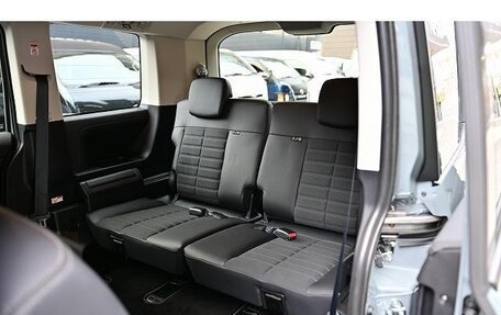 Mitsubishi Delica D:5 I, 2022 год, 2 300 000 рублей, 12 фотография