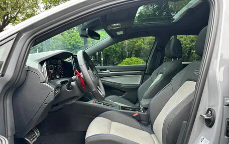 Volkswagen Golf VIII, 2025 год, 2 433 000 рублей, 8 фотография