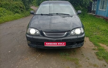 Toyota Avensis III рестайлинг, 2000 год, 255 000 рублей, 1 фотография