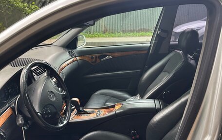 Mercedes-Benz E-Класс, 2002 год, 500 000 рублей, 3 фотография