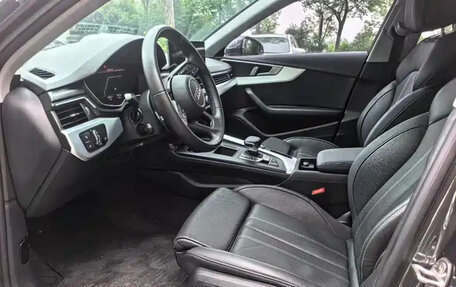 Audi A4, 2023 год, 2 019 222 рублей, 7 фотография