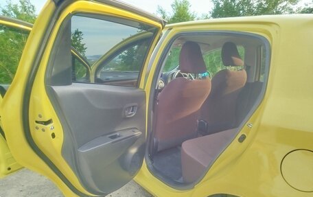 Toyota Vitz, 2013 год, 680 000 рублей, 10 фотография