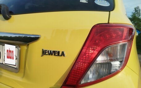 Toyota Vitz, 2013 год, 680 000 рублей, 5 фотография