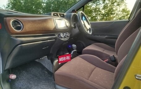 Toyota Vitz, 2013 год, 680 000 рублей, 11 фотография