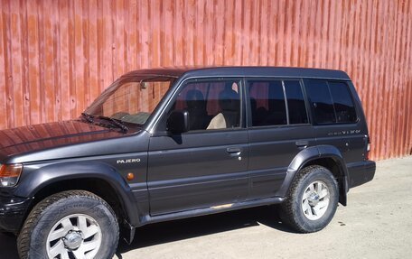 Mitsubishi Pajero III рестайлинг, 1994 год, 450 000 рублей, 2 фотография