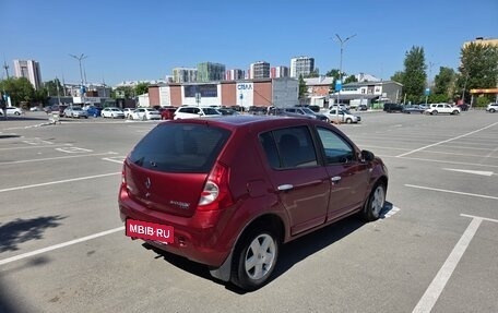 Renault Sandero I, 2012 год, 650 000 рублей, 3 фотография