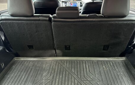 Toyota Highlander III, 2014 год, 2 700 000 рублей, 18 фотография
