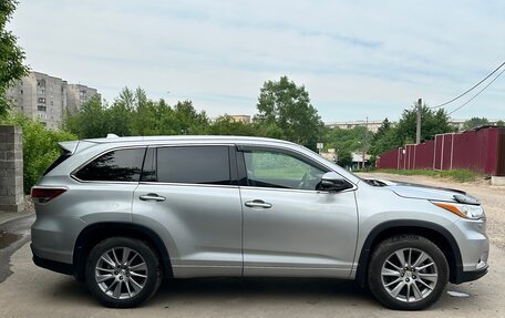 Toyota Highlander III, 2014 год, 2 700 000 рублей, 6 фотография